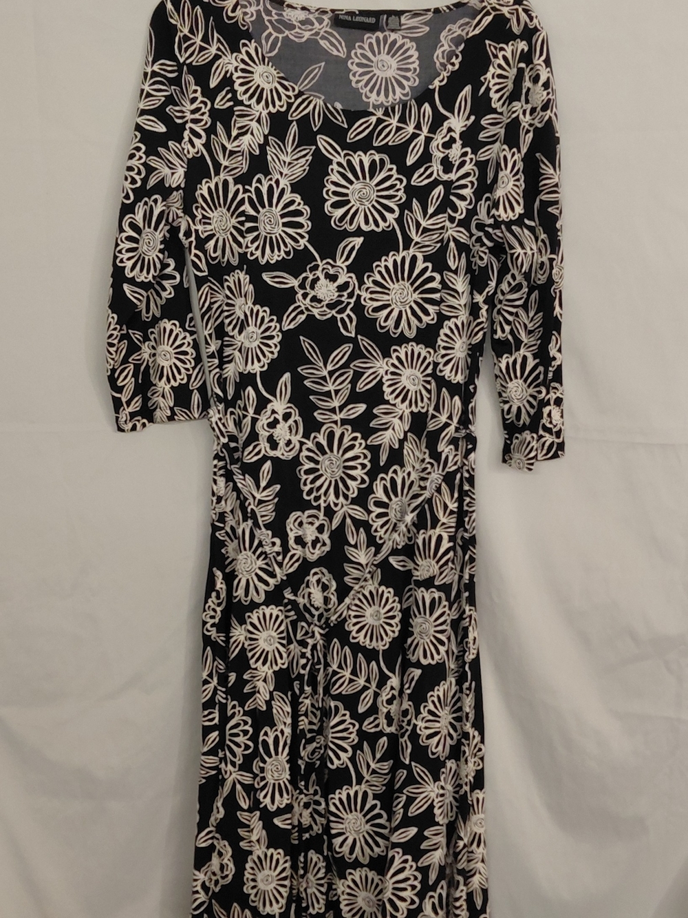Nina Leonard Black Maxi Dress with White Floral Print Large